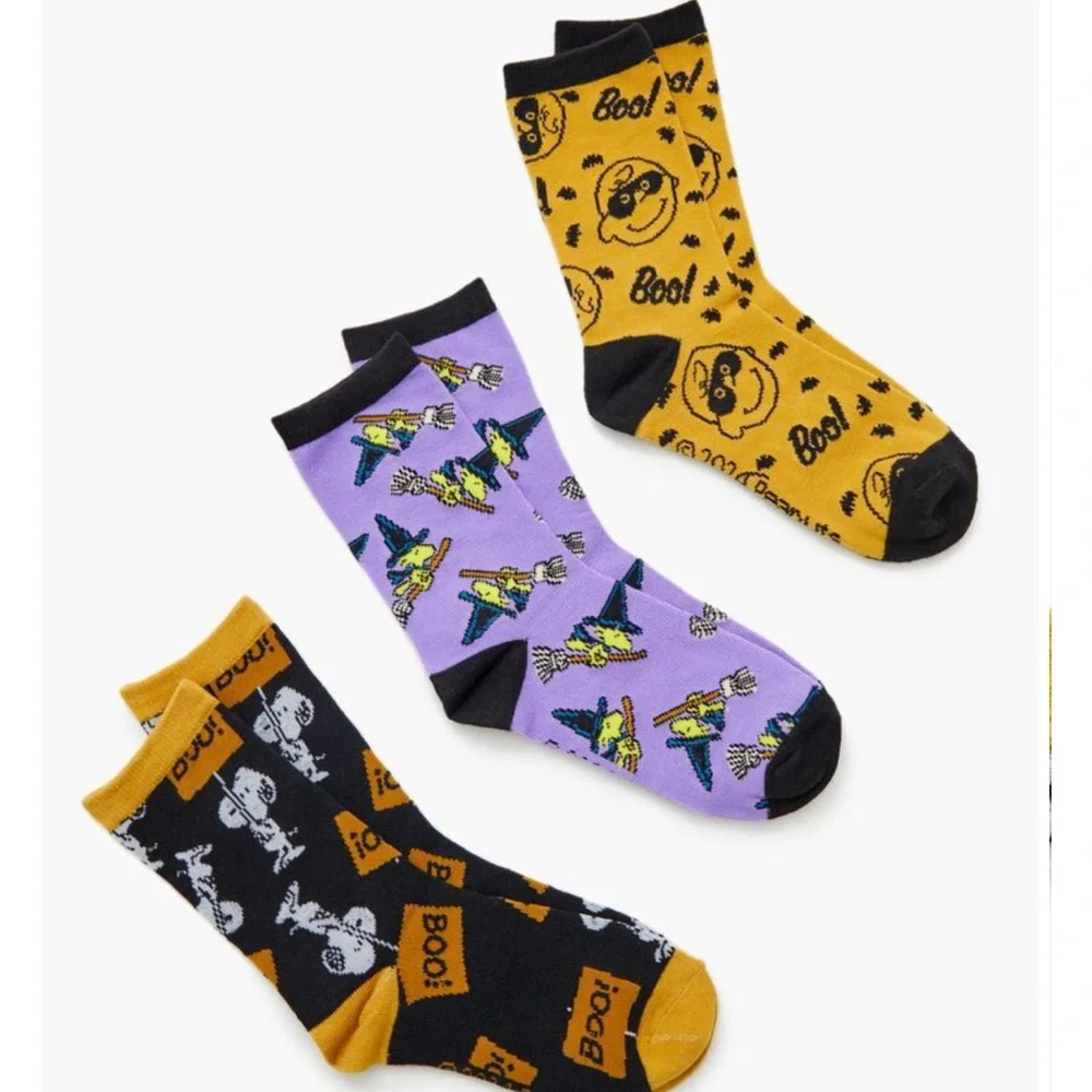 Forever 21 Peanuts Crew Socks - Black, Mustard and Purple.